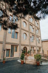 Bayil Breeze & Restaurant - 36