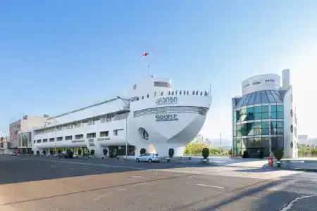 Cruise - 4