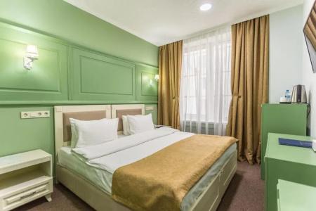Grand Sapphire - 16