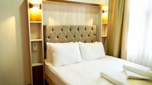 Qonaq & Suites - 41