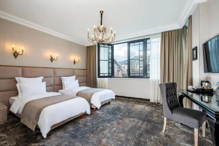 Ambassadori Hotel Tbilisi - 7