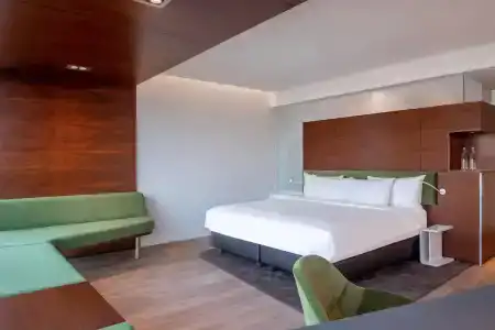 Radisson Blu Iveria - 3