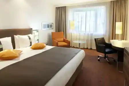 Holiday Inn Almaty - 22