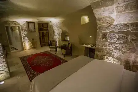 Doda Artisanal Cave - 13