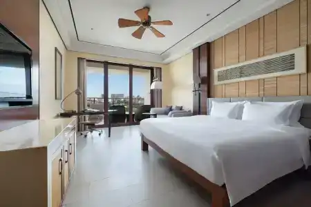 Crowne Plaza Sanya City Center, An Ihg - 121