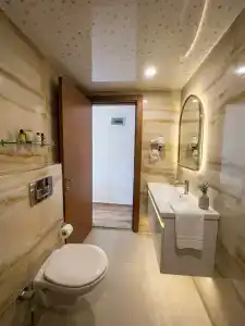 Britannia - 25