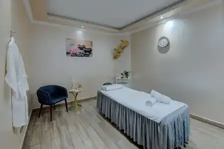 Hawthorn Suites by Wyndham Abu Dhabi City Center - 33