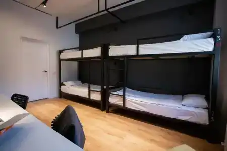 Kantar Hostel - 29
