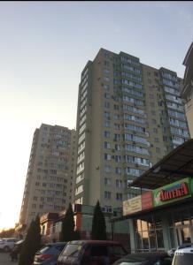 Монро - 47