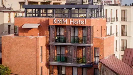 Kmm - 1