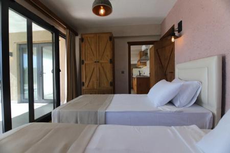Volans Suites Villas - 42