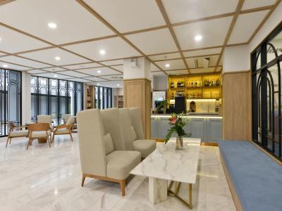Oakwood & Residence Bangkok Sha Plus Certified - 15