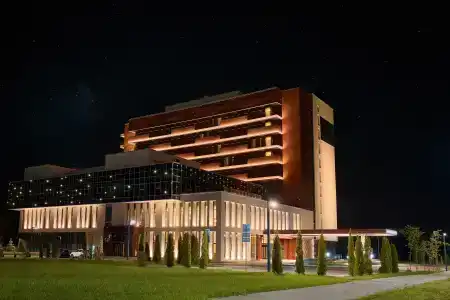 Aden & Business Centre - 0