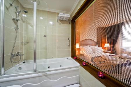 Glk Premier The Home Suites & Spa - 9