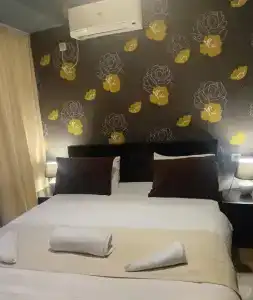 Vere Corner - 5