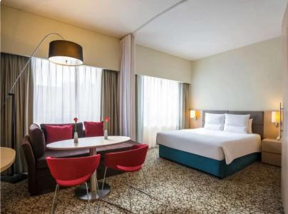 Novotel Suites Dubai Mall of the Emirates - 40