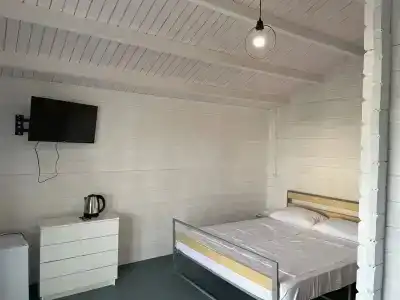 Grey House - 4