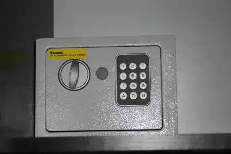 Диона - 44