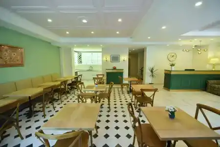 Avenue 30 - 25