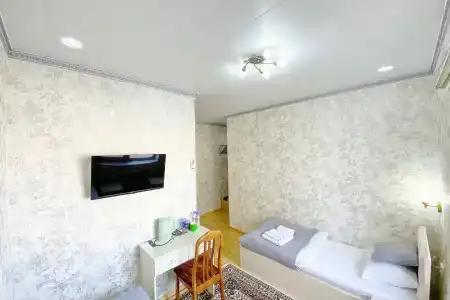 Nanosh East - 30