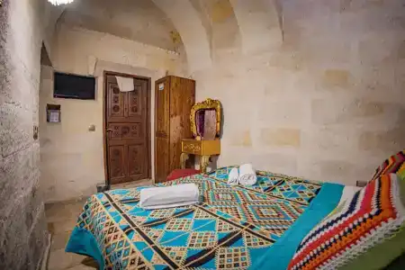 Royal Cave - 55