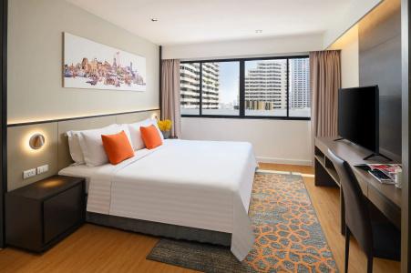 Phachara Suites Sukhumvit - 44