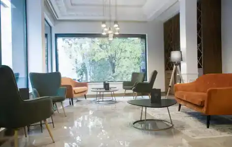 H41 Luxury Suites - 5