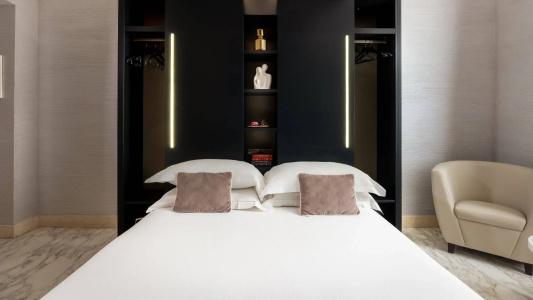 Dharma Luxury - 46