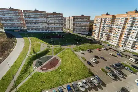 на ул. Харлампиева, 44 - 14