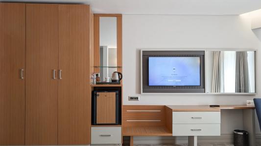 Istanbul Gonen - 75