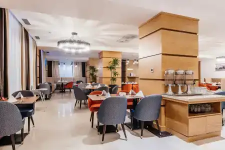 Ramada by Wyndham Nur-Sultan - 34