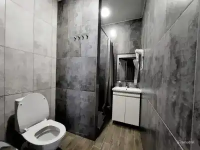 Grey House - 8