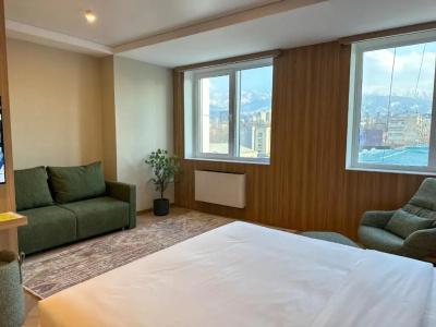 Resident Abay - 36