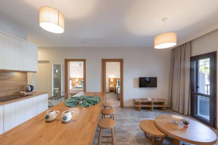 Dorman Suites - 75
