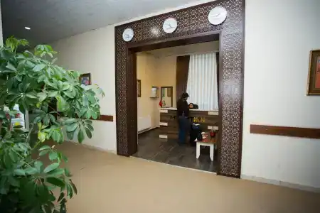 Grand Qafqaz Hostel - 0