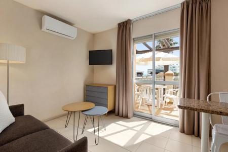 Ramada & Suites by Wyndham Costa del Sol Fuengirola - 29