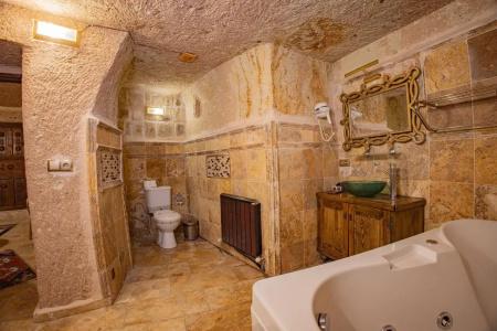 Royal Cave - 81