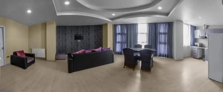 Diplomat Suites - 16