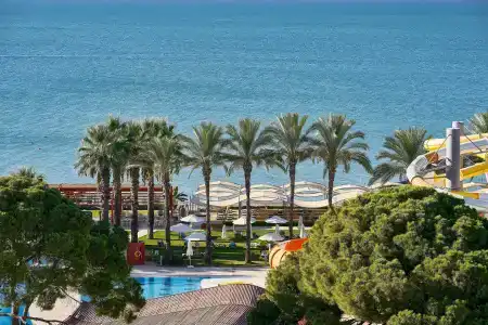 Cornelia De Luxe Resort - 13