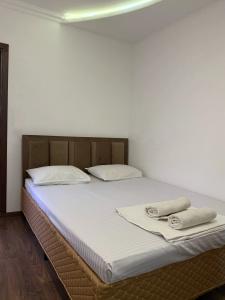 Komitas Avenue Guest House - 20