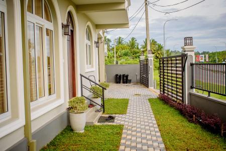 Shamaz Galle - 2