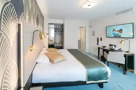 Best Western Hôtel Journel Saint-Laurent-du-Var - Nice Aéroport - 79