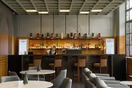 Pine Astoria - 20