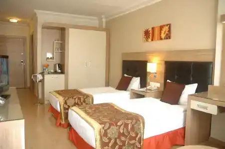 Suite Laguna Otel - 11