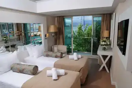 Alesta Yacht - 10