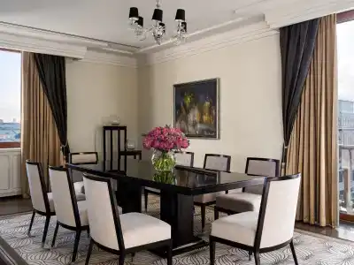Four Seasons Hotel Moscow - 60