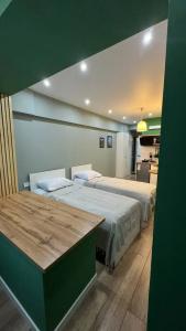 Evergreen Apart - 22