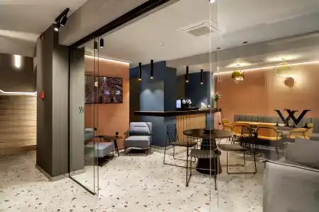 Magenta Luxury Suites - 10