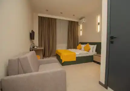 Twelve Inn - 2