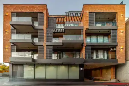 Gratus Aparthotel - 3